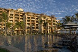 Villa la Estancia Beach Resort & Spa
